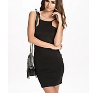  - Ny klänning från Nelly XS 