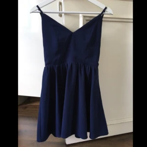  - Helt ny skaterklänning, från Nelly.  Storlek S, 150kr✨