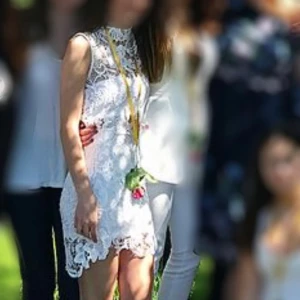 Din framtida avslutningsklänning!! - FIN klänning som är perfekt för sommar/avslutning/student. Storlek XS🦋 frakt:20kr