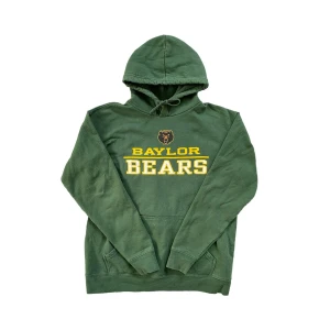 Baylor Bears College Hoodie - Strl M | 350:- | Instagram - EmperCredo