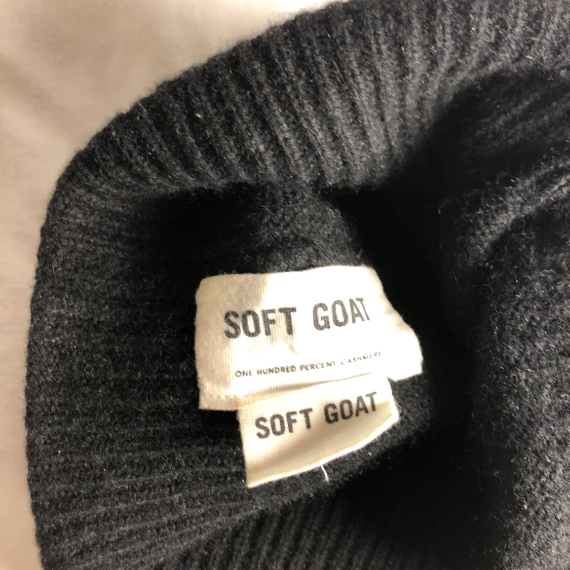 Soft goat mössa - 90