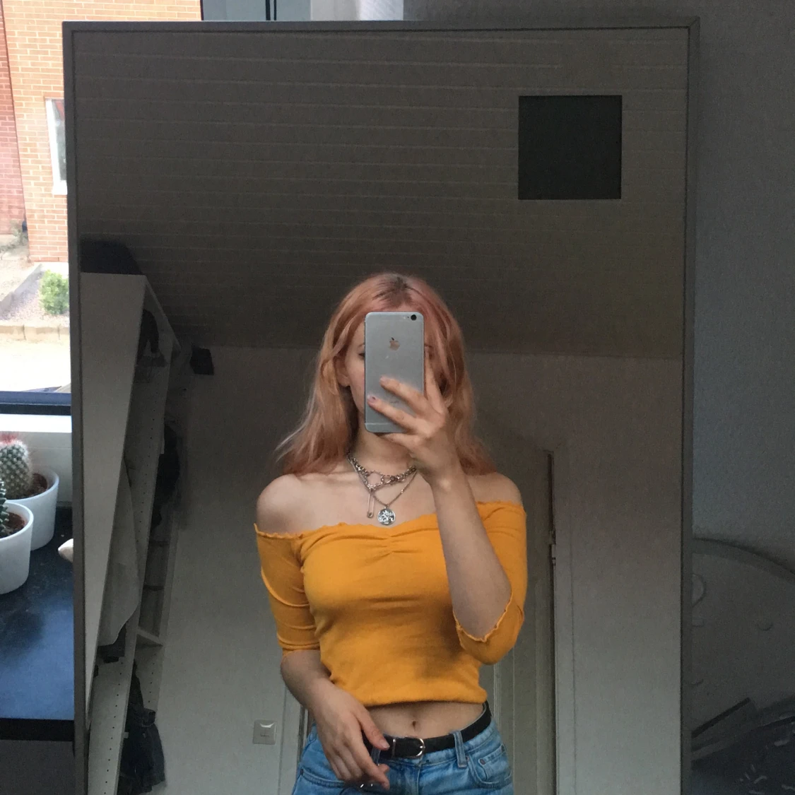 Gul off-shoulder-topp XS - 90