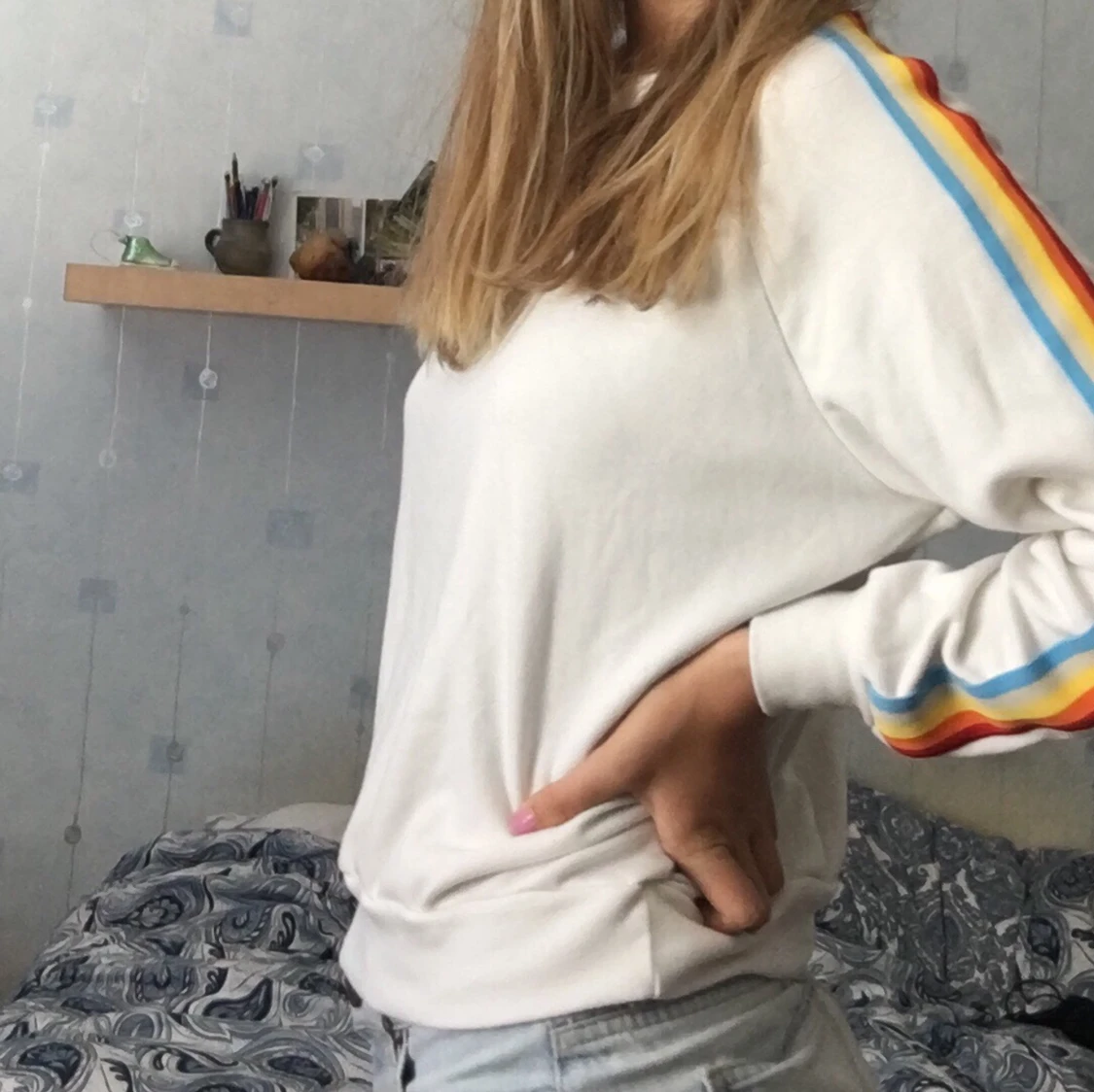 långärmad tröja med regnbågsarmar - 90