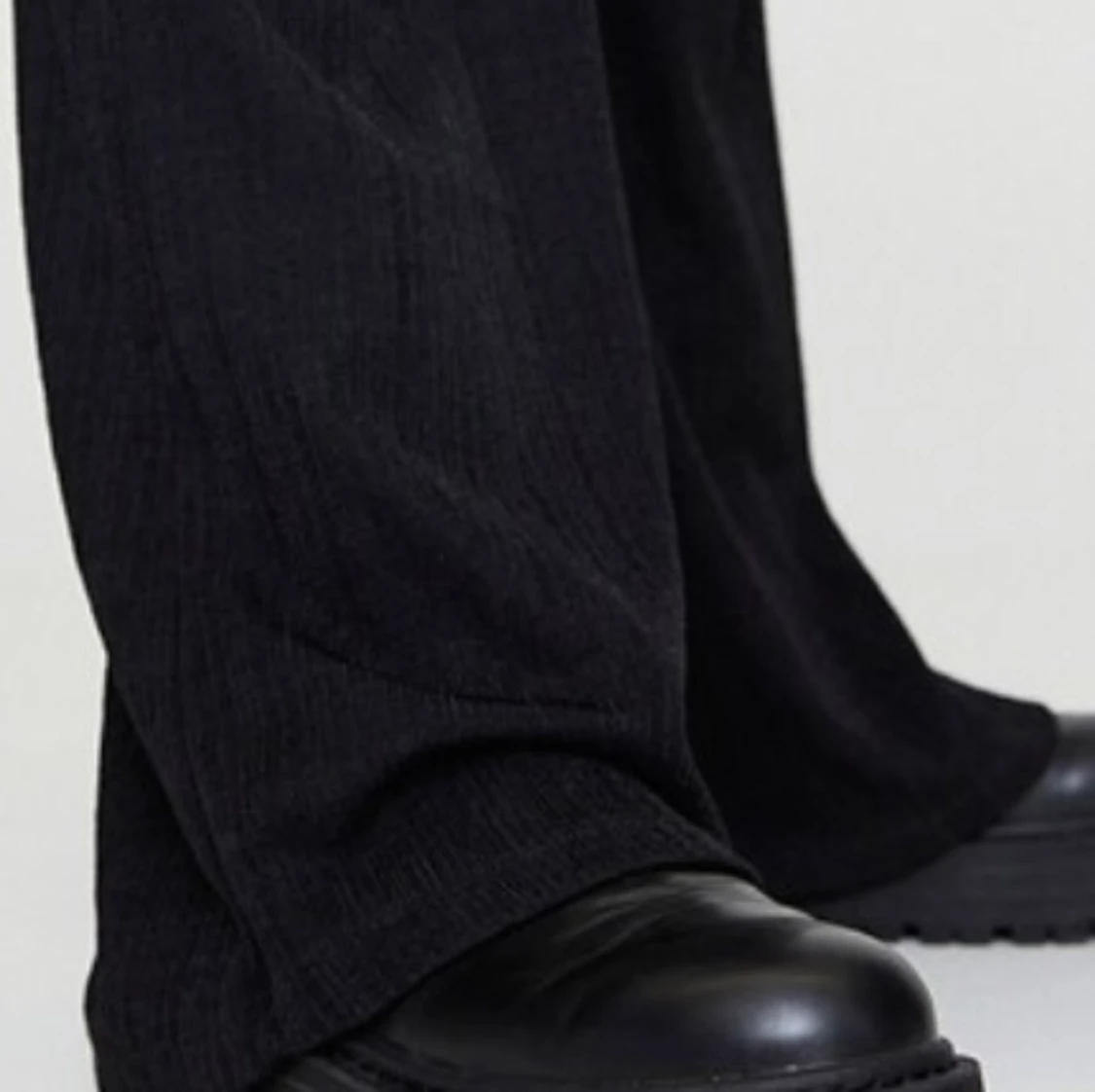 Ribbade byxor från pull & bear - 90