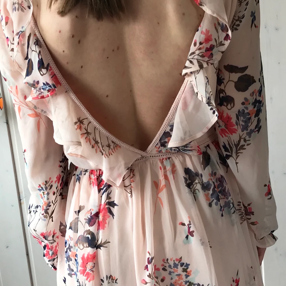 Blommig klänning - 90