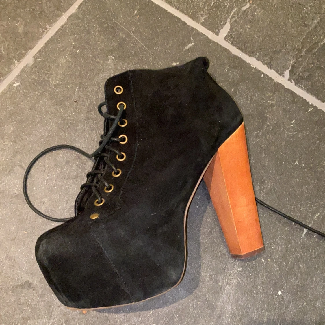 Svarta coola klackar - 90