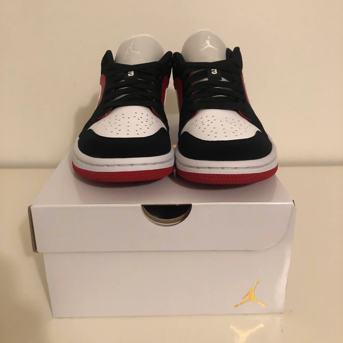 Jordan 1 Low ”Black Toe” - 91