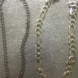 Två äkta silver halsband. 300kr/ styck