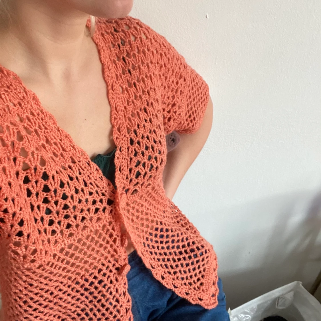 Handstickad orange kofta - 90