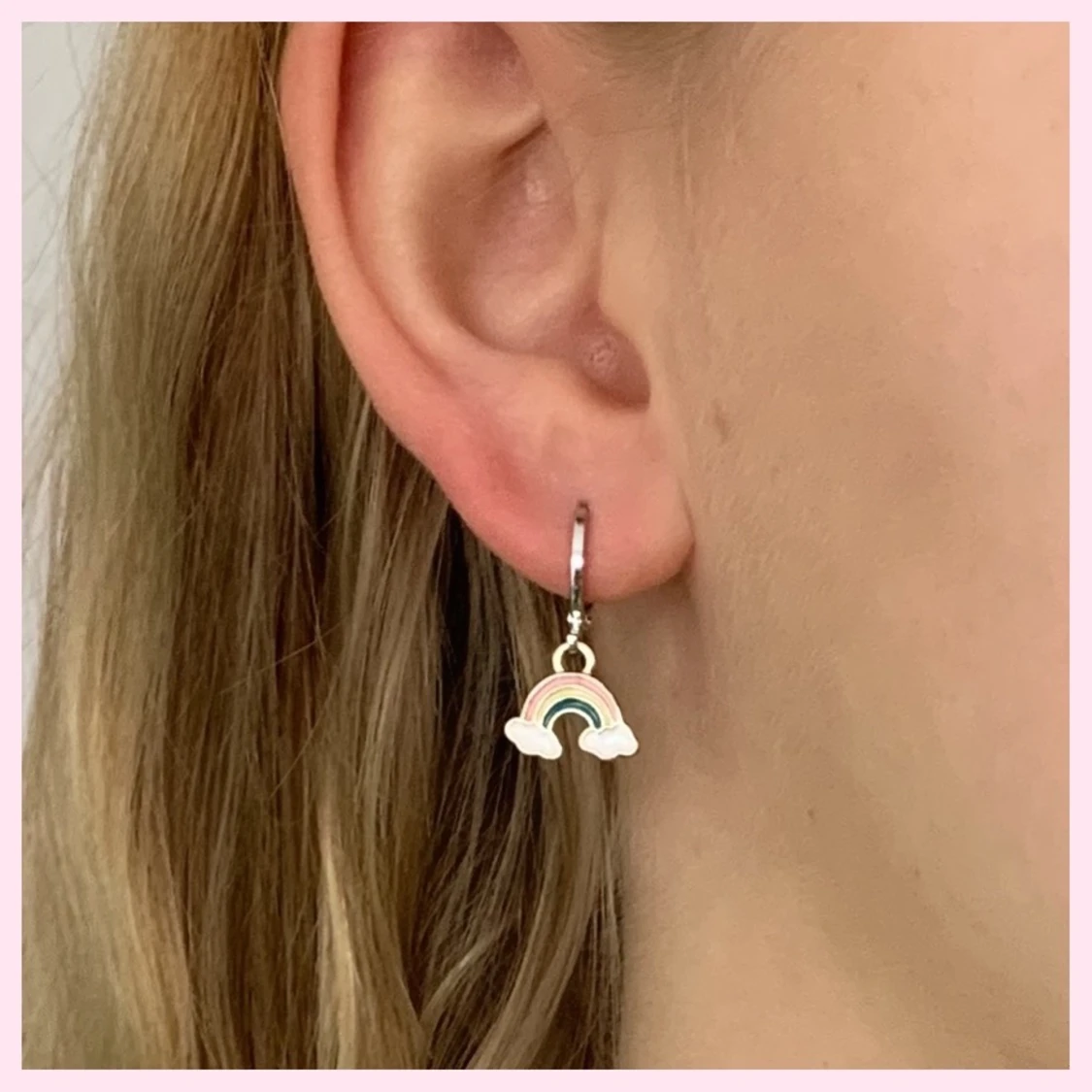 REGNBÅGSÖRHÄNGEN - 90