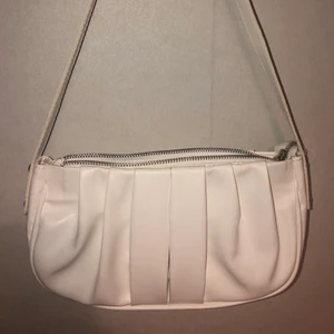 Väska från asos  - Väldigt fin Oanvänd väska från asos 