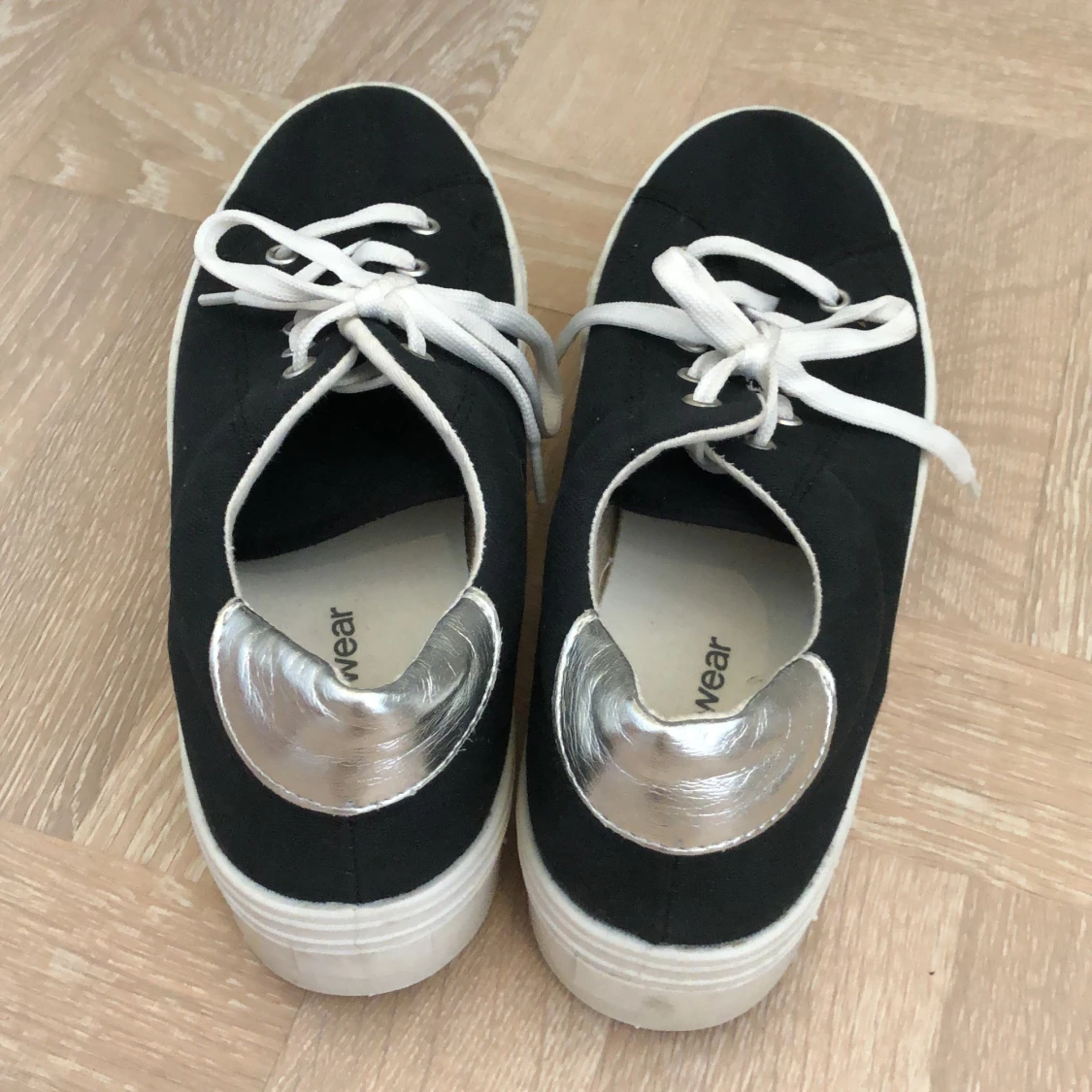 Skor storlek 38 - 90