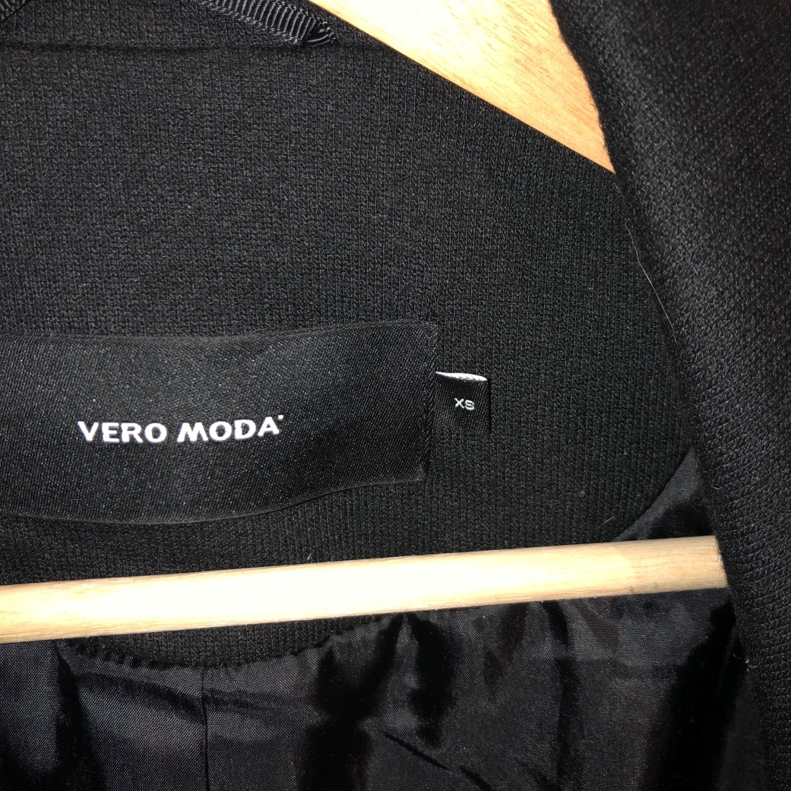 Svart kappa från Vero Moda - 91