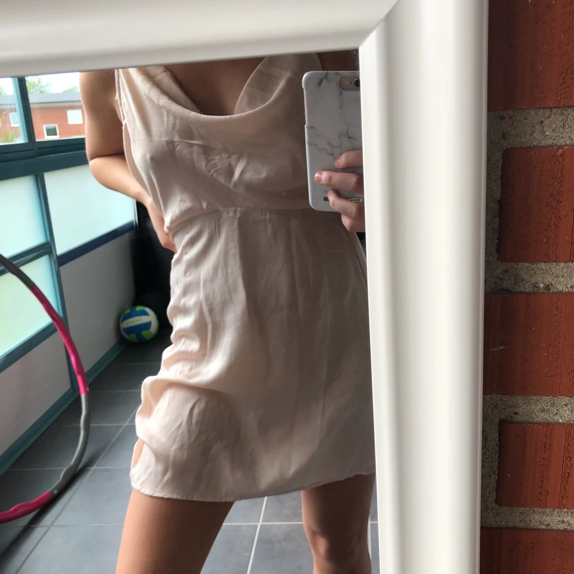 Champagne färgad/ljusrosa klänning