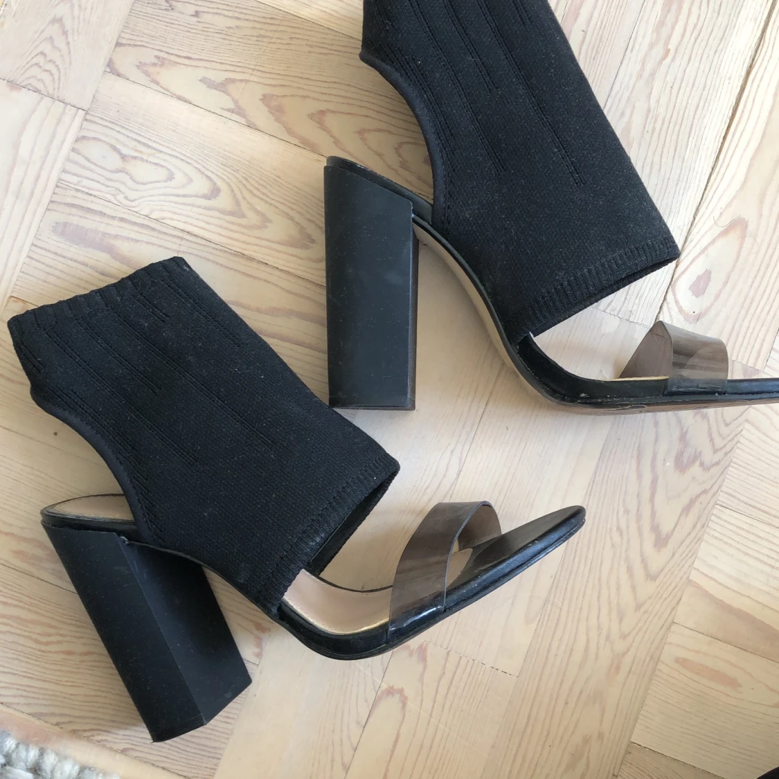 Klackar från Zara - 90