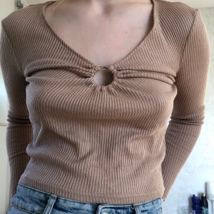 Topp från H&M  - Fin topp från H&M 💕 70kr +frakt 