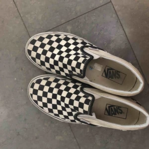  - Ett par snygga Vans i storlek 38. Fint skick