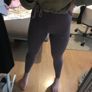 Tränings tights  - Skit snygga träning tights från stadium storlek s