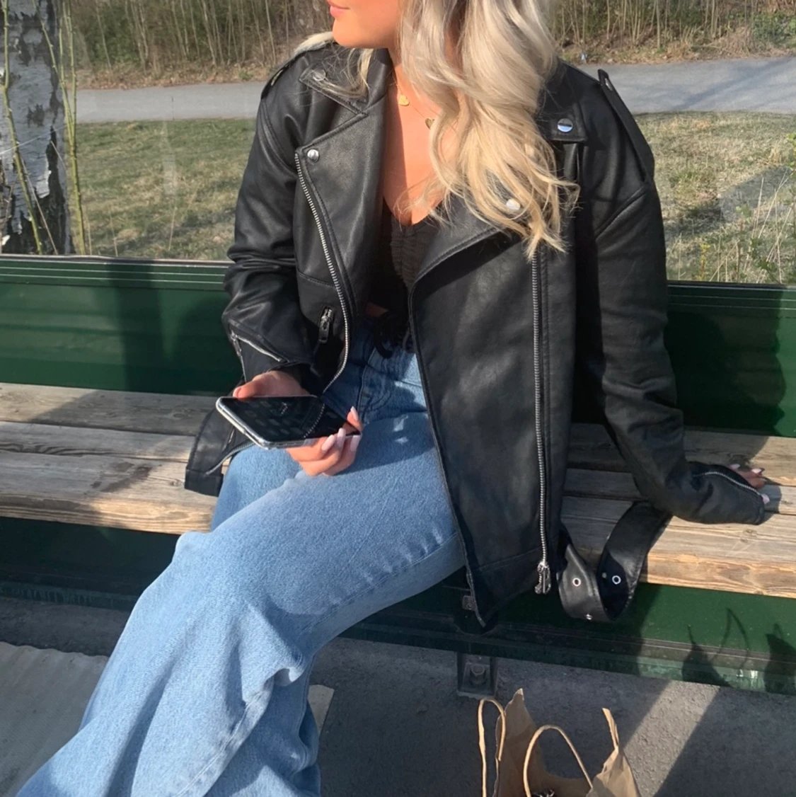 Populär oversized skinnjacka från Nelly - 90