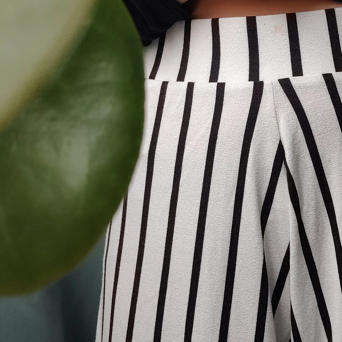 Randiga vida byxor - 90