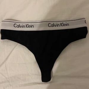 Calvin Klein String (OANVÄNDA) - Nya Calvin Klein String trosor 🤎 KÖP DIREKT för 90 inkl frakt eller bud från 80 inkl frakt 🐻 skriv privat till mig