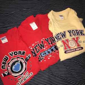 T-shirt  - Snygga T-shirts köpta i USA för nått år sedan, 80kr styck. Skriv privat för fler bilder❤️ köparen står för frakt. tröjan på sista bilden är såld!!
