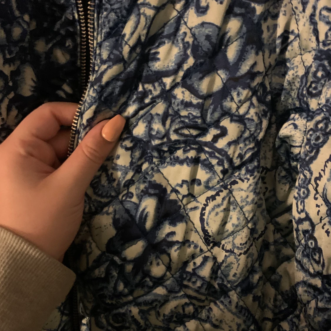 Mönstrad bomberjacka - 91