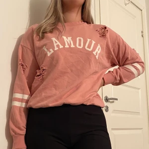 Ginatricot  - Tröja från ginatricot nyskick. Storlek M. 