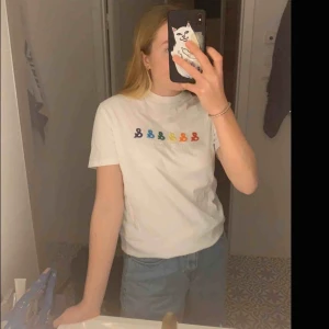  - tröja från asos, märket unity. Står storlek xs men sitter som S-M