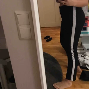  - Kostymbyxor från zara 