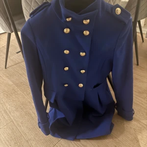 Kappa från zara - Väldigt bra skick 