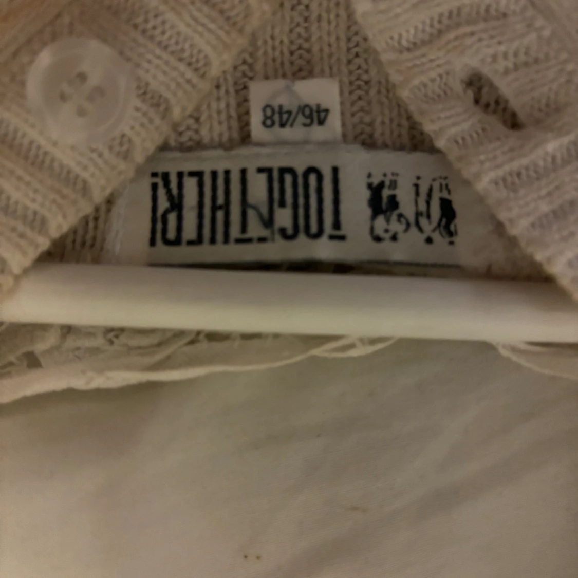 Stickad kortärmad tröja - 90