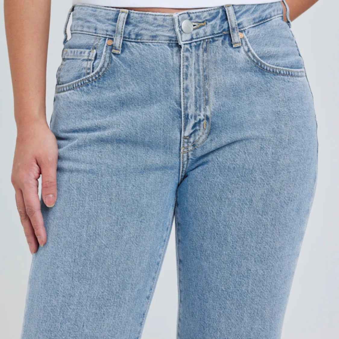 BikBok jeans low straight 550 - 90