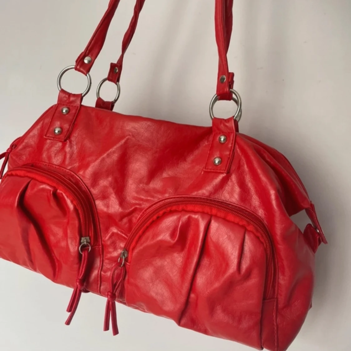 Röd väska - 90