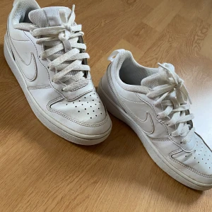 Skor nike - Helt okej skick 😇