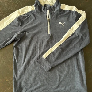 Puma golftröja - Snygg golftröja i ett bra skick. Storlek M. Nypris 639