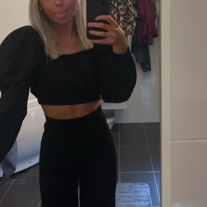 Fest topp - Superfin festtopp från NA-KD. Använd 3-4 gånger så inga defekter💞