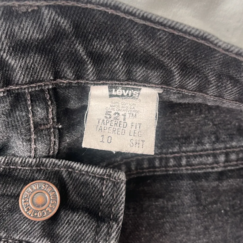 Levis jeans, tapered fit. 521 . Jeans & Byxor.