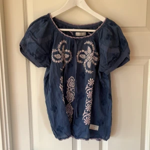 Odd Molly blus - Gullig vintage blus (odd Molly) i storlek 1 (S) Nypris: 1200