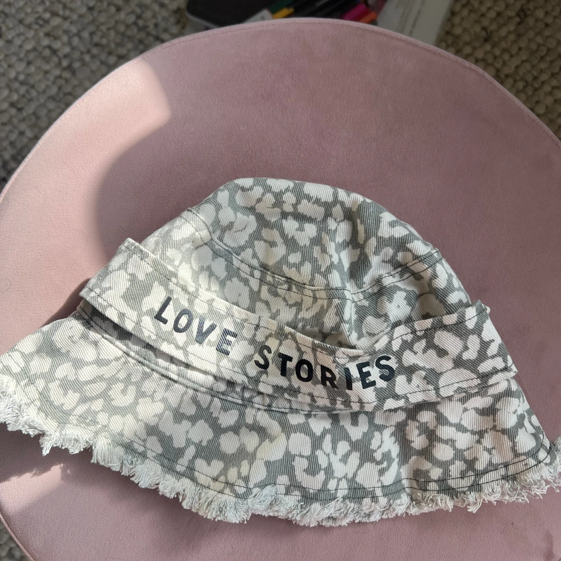 Love stories solhatt  - 90