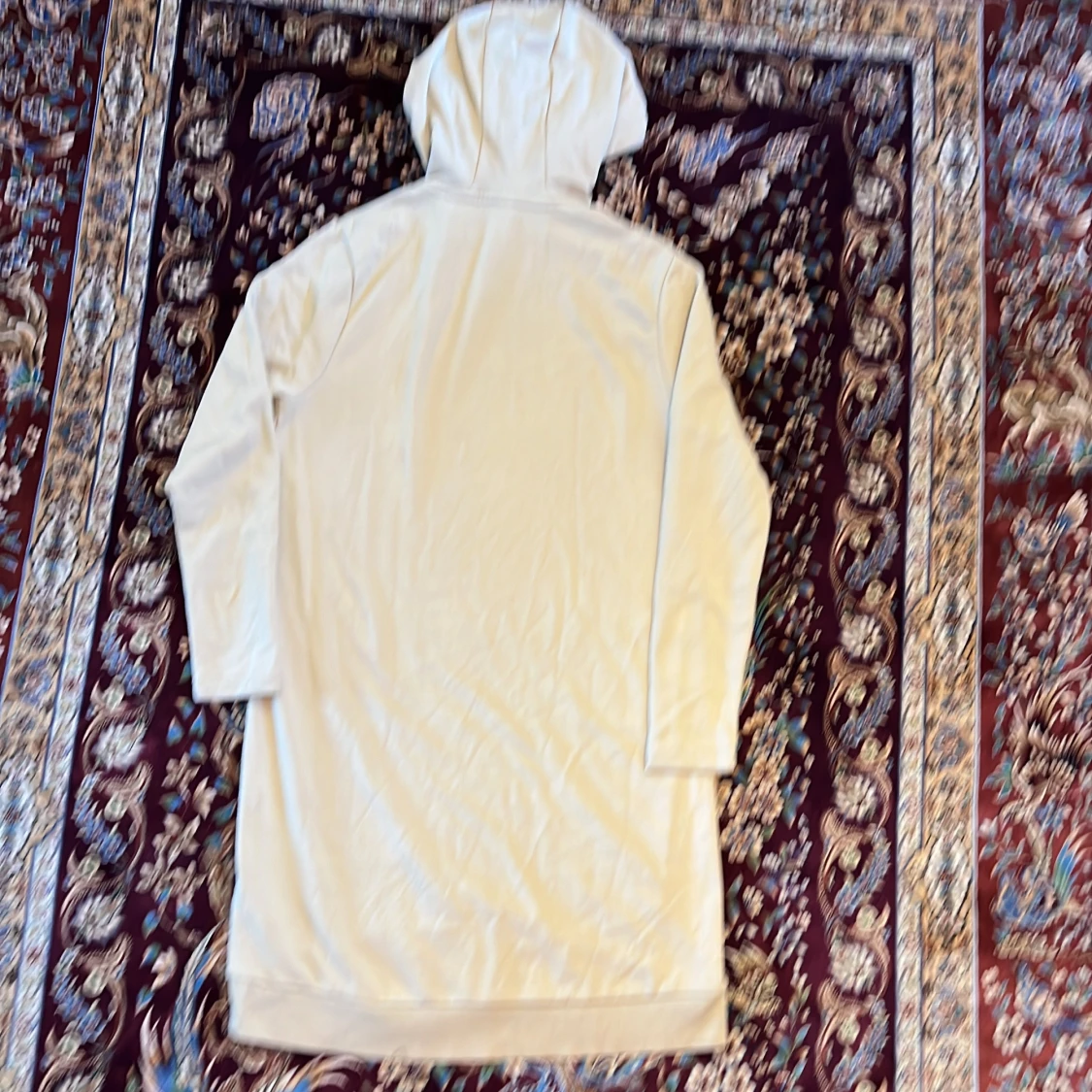 Lång hoodie med luva  - 90