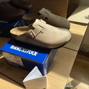 Birkenstock boston 43 - Från junkyard oanvända, 43 nypris 1800kr Tobacco brown  Mörkbrun