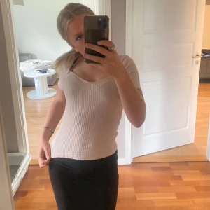 Rosa topp - Jätte fin topp, använd fåtal gånger men inga tecken på användning! 