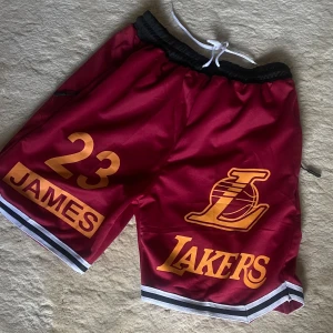 Lakers shorts - Perfekt till sommaren 