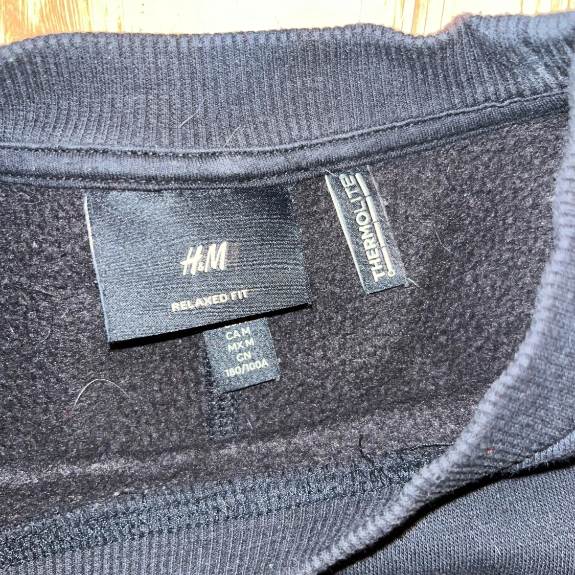Svart långärmad tröja från H&M - 90