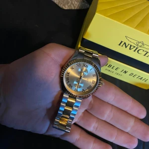 Invicta köocka - Helt ny ur lådan 