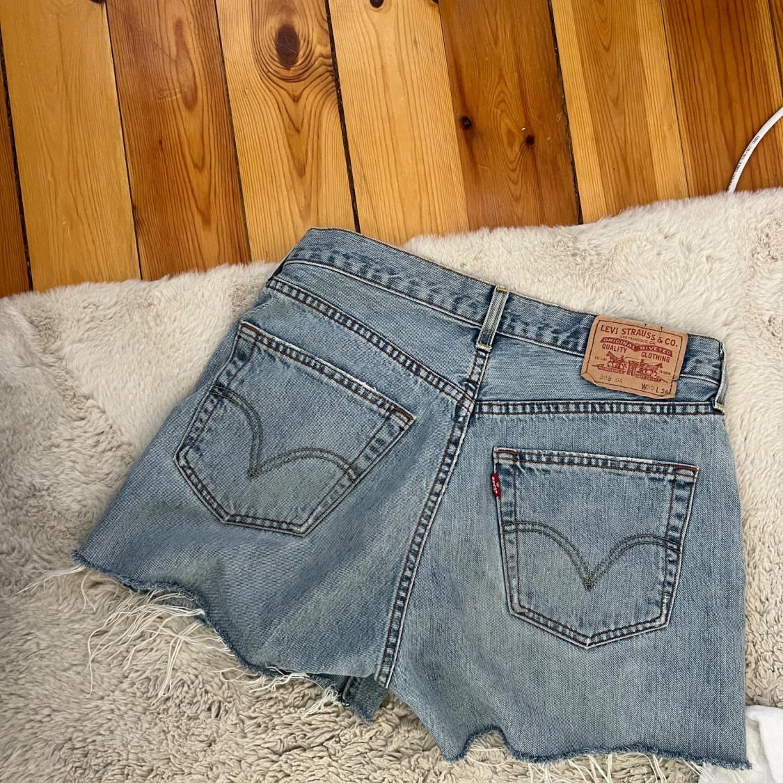 Levis shorts - 90