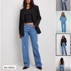 Lågmidjade jeans - Säljer mina helt oanvända lågmidjade jeans från Nakd. Alla lappar sitter kvar. Lite för stora för mig och insåg inte att deras returtid endast var 15 dagar. Passar mig som är 172 cm på längden. Ordinarie pris: 699 kr. 