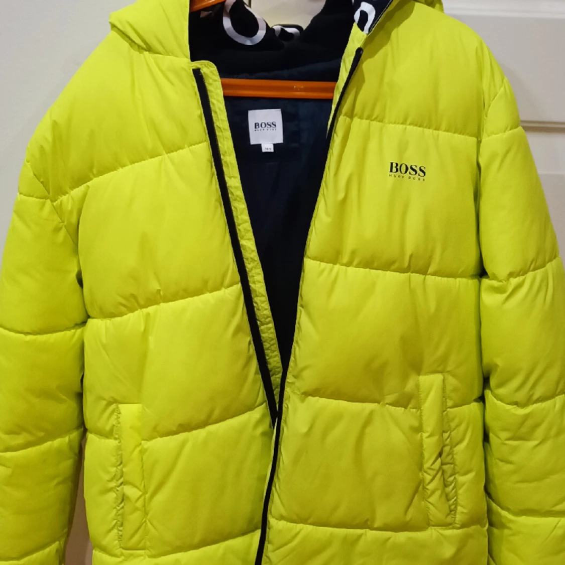 Hugo Boss vinterjacka 