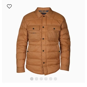 Fin jacka Canada märke  - Har använts en gång och o tvät 